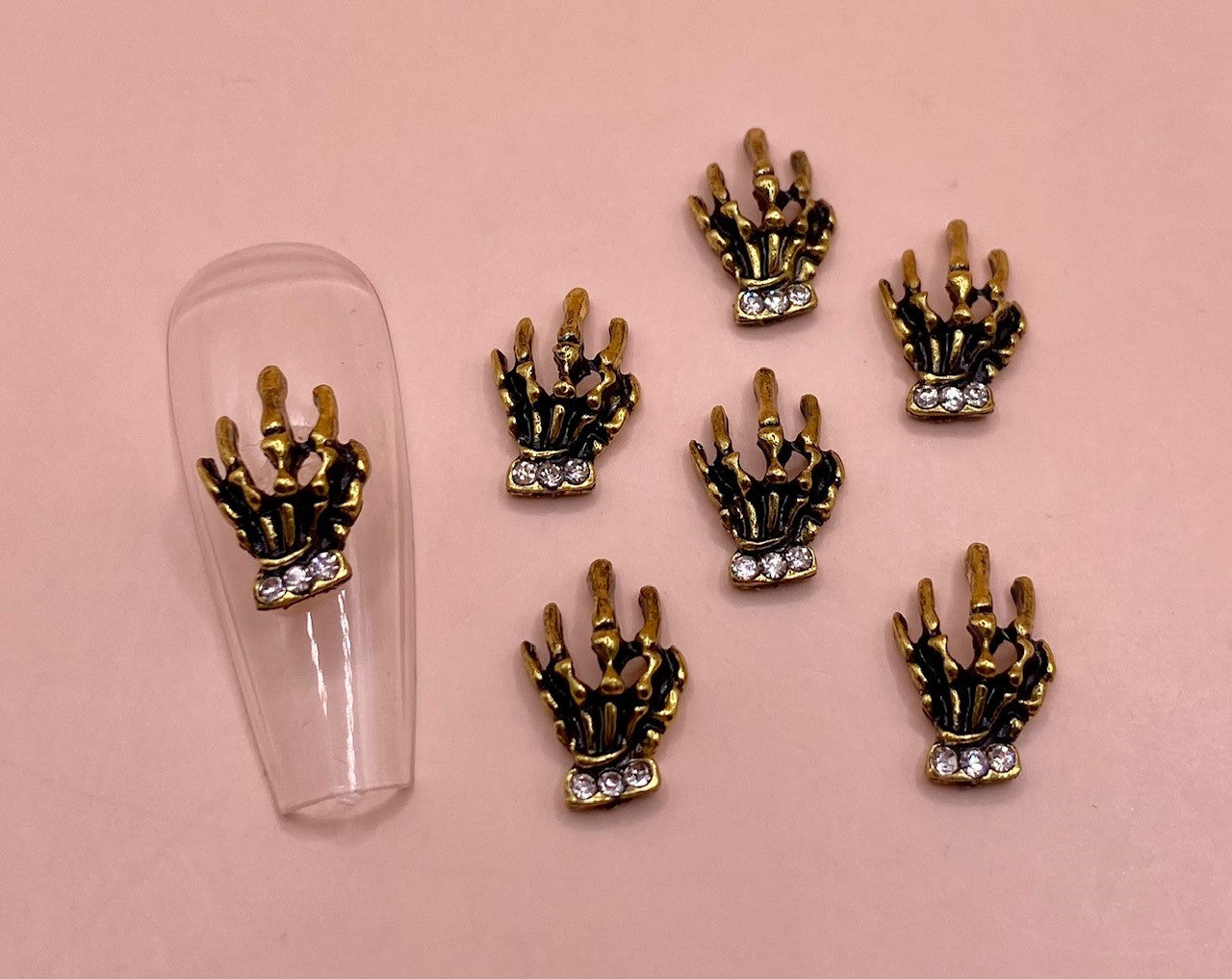 Skeleton Hand | Zircon Metal Charms